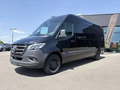 Noir jet Nouvelle 2025 Mercedes E-Sprinter Van | 84 900 €