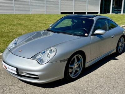 Porsche 911 Carrera
