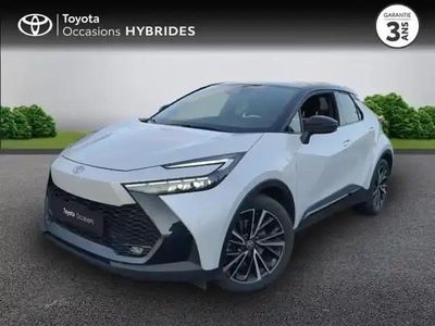 Blanc lunaire nacré biton Occasion 2024 Toyota C-HR SUV | 36 990 € (Prix cher)