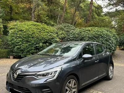 Gris Occasion 2020 Renault Clio V Life Berline | 13 000 € (Prix juste)
