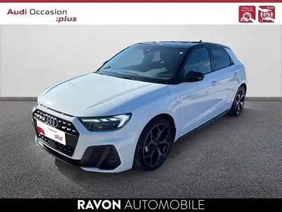 Nouvelle Audi A1 Sportback S-line plus 150 ch (110 kW) 2025 Blanc glacier métallisé noir mythe métallisé Citadine