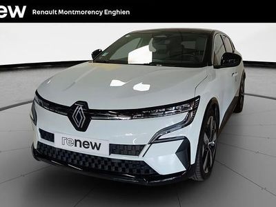 Blanc Occasion 2022 Renault Megane E-Tech Techno Berline | 19 980 € (Prix juste)