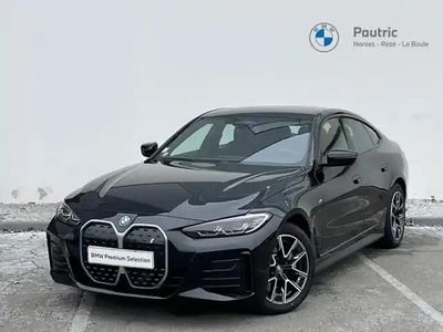 Saphirschwarz métallisé Occasion 2023 BMW i4 M Sport Berline | 39 950 € (Prix juste)