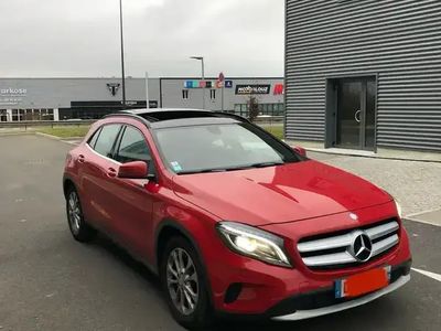 Mercedes GLA180