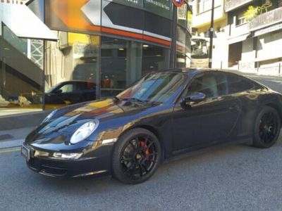 Porsche 911 Carrera 4