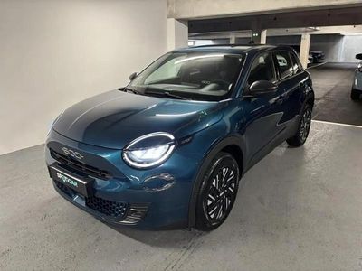Bleu Occasion 2025 Fiat 600 SUV | 25 490 € (Prix juste)