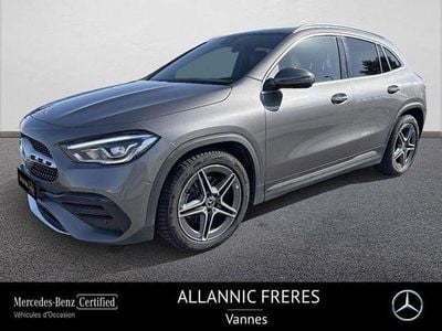 Mercedes GLA220
