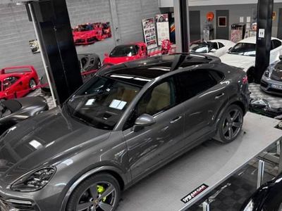 Occasion 2020 Porsche Cayenne SUV | 79 900 € (Prix assez cher)