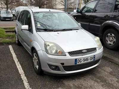 Occasion 2006 Ford Fiesta Berline | 1 600 € (Bon prix)