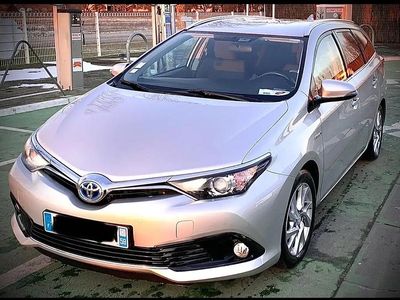 Toyota Auris Touring Sports