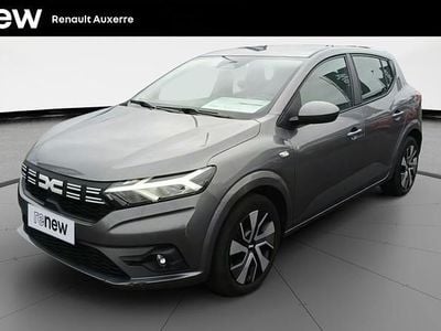 Gris Occasion 2024 Dacia Sandero Expression Citadine | 12 890 € (Bon prix)