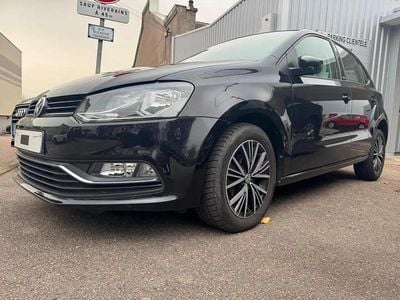 Noir Occasion 2017 VW Polo Allstar Berline | 10 400 € (Prix juste)