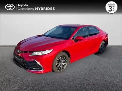 Rouge intense métallisé Occasion 2021 Toyota Camry Design Berline | 29 990 € (Prix juste)