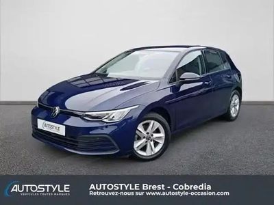 Bleu Occasion 2022 VW Golf VIII Business Berline | 18 990 € (Bon prix)