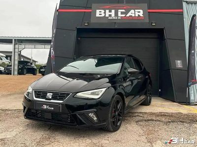 Noir Occasion 2025 Seat Ibiza FR Citadine | 22 990 € (Prix juste)