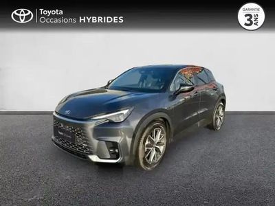 Gris de payne métallisé/toit noir Occasion 2024 Lexus LBX SUV | 36 980 € (Prix assez cher)