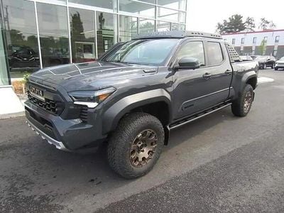 Nouvelle Toyota Tacoma 328 ch (241 kW) 2025 Gris Pick-up