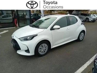 Blanc Occasion 2022 Toyota Yaris Hybrid Berline | 17 690 € (Bon prix)