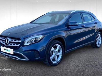 Mercedes GLA200