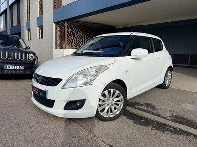 Occasion Suzuki Swift GLX 95 ch (69 kW) 2011 Blanc Citadine