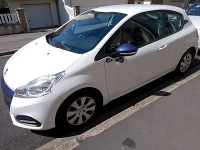 occasion Peugeot 208 1.2 PureTech 68ch BVM5 Like