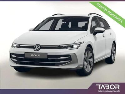 Blanc Nouvelle 2025 VW Golf VIII Style Break | 31 853 € (Bon prix)