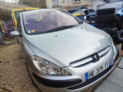 Occasion 2003 Peugeot 307 Griffe Berline | 3 990 € (Prix cher)