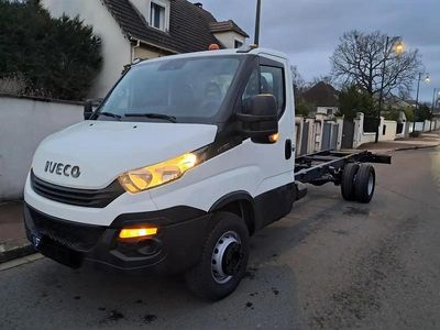 Blanc Occasion 2018 Iveco Daily Van | 21 000 €