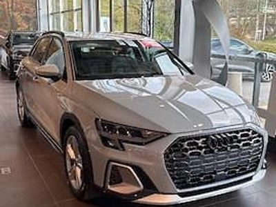 Nouvelle Audi A3 Design 150 ch (110 kW) 2025 Gris flèche nacré