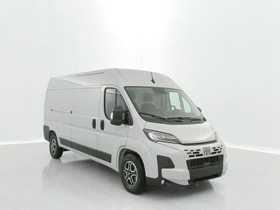 Gris Occasion 2024 Fiat Ducato S Van | 41 280 € (Prix cher)