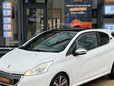 Blanc Occasion 2013 Peugeot 208 Citadine | 7 490 € (Bon prix)