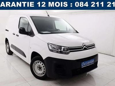 Blanc Occasion 2022 Citroën Berlingo Monospace | 19 750 € (Prix assez cher)