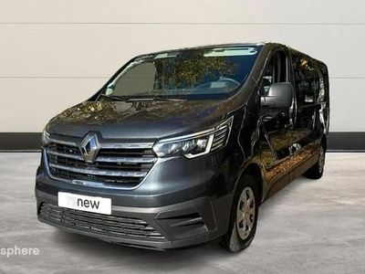 Gris Occasion 2022 Renault Trafic Zen Monospace | 27 499 € (Prix juste)