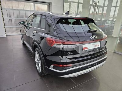 Noir mythic métallisé Occasion 2025 Audi Q4 e-tron S-Line SUV | 40 490 € (Super prix)