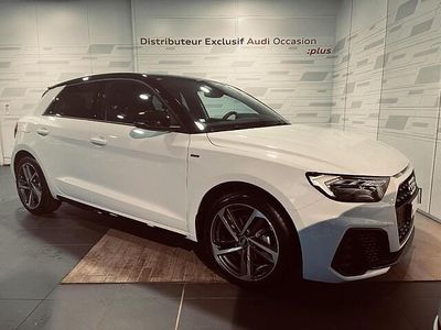 Occasion Audi A1 Sportback S-line plus 116 ch (85 kW) 2025 Blanc glacier métallisé noir mythe métallisé Citadine
