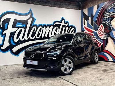 Noir Occasion 2020 Volvo XC40 Momentum SUV | 17 990 € (Bon prix)