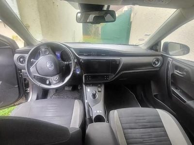 Occasion Toyota Auris Business Edition 136 ch (100 kW) 2019 Berline