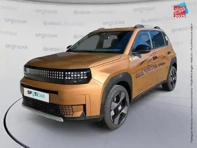 Bronze luna métallisé Occasion 2025 Fiat Grande Panda La Prima Citadine | 23 599 € (Prix juste)