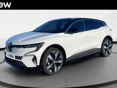 Blanc Occasion 2022 Renault Megane E-Tech Techno Berline | 21 900 € (Prix juste)