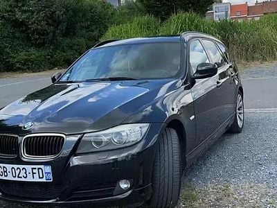Noir Occasion 2011 BMW 320 Comfort Edition Break | 6 000 € (Super prix)