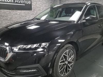 Noir Occasion 2023 Skoda Octavia Business Line Break | 21 990 € (Bon prix)