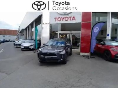 Gris Occasion 2025 Toyota Yaris Hybrid Design SUV | 27 980 € (Prix assez cher)