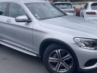 Mercedes GLC220