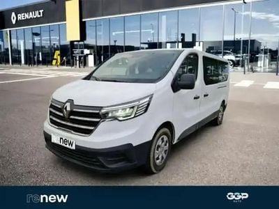 Blanc Occasion 2023 Renault Trafic Zen Monospace | 29 999 € (Prix assez cher)