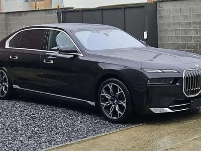 Noir Occasion 2024 BMW i7 Berline | 69 900 €