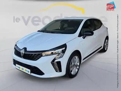 Blanc Occasion 2025 Renault Clio V Evolution Berline | 16 799 € (Prix juste)