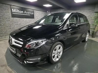 Noir Occasion 2018 Mercedes 180 Berline | 14 490 € (Super prix)