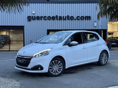 Blanc Occasion 2018 Peugeot 208 Allure Citadine | 8 990 € (Prix cher)
