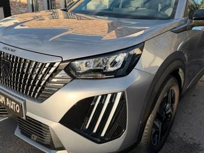 Gris Occasion 2024 Peugeot 2008 Allure SUV | 17 990 € (Prix juste)