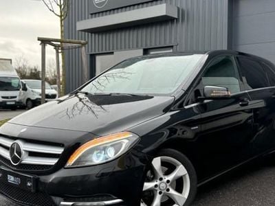 Noir Occasion 2012 Mercedes B180 Monospace | 9 990 € (Bon prix)